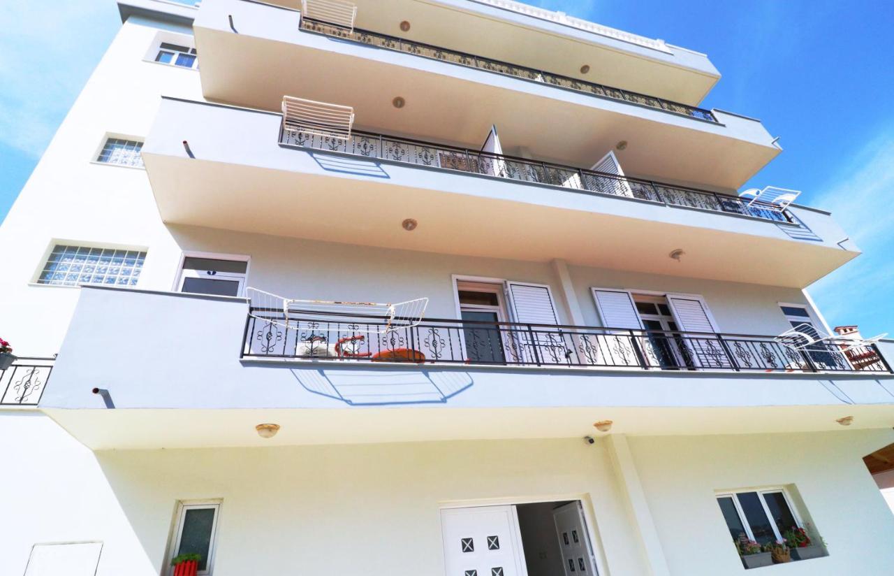 Hotel Kristal Vlore Exterior photo