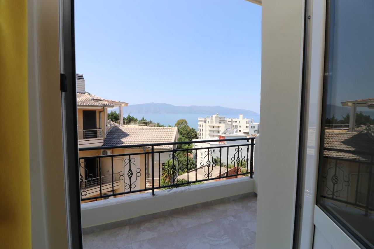 Hotel Kristal Vlore Exterior photo