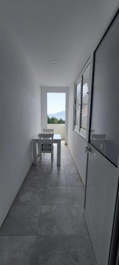 Hotel Kristal Vlore Exterior photo